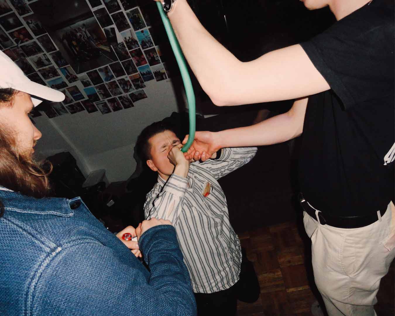 Astra Bier und Gäste bei der Hausgemacht Veranstaltung